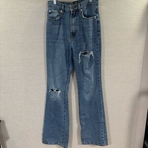 BDG Distressed Stretch High-Rise‎ Flare Blue Jeans Size 27